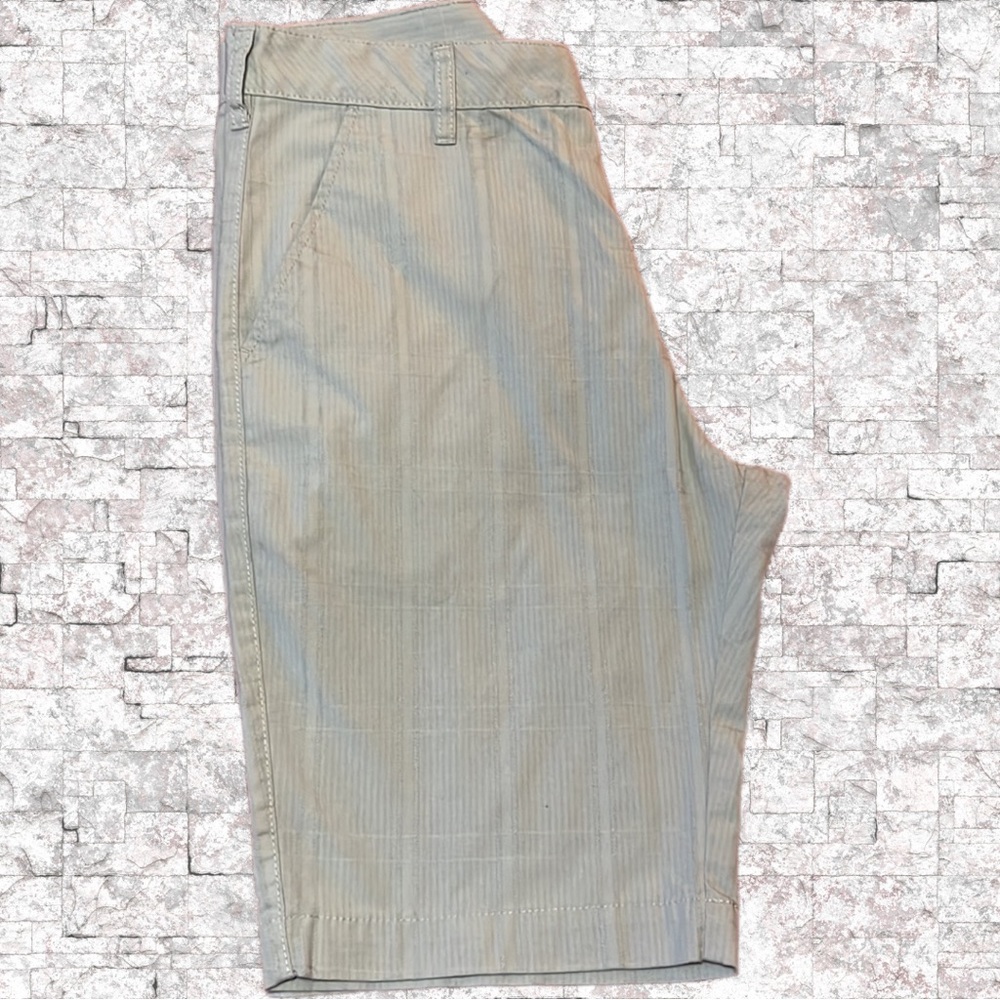 Method shorts - Picture 3 of 4